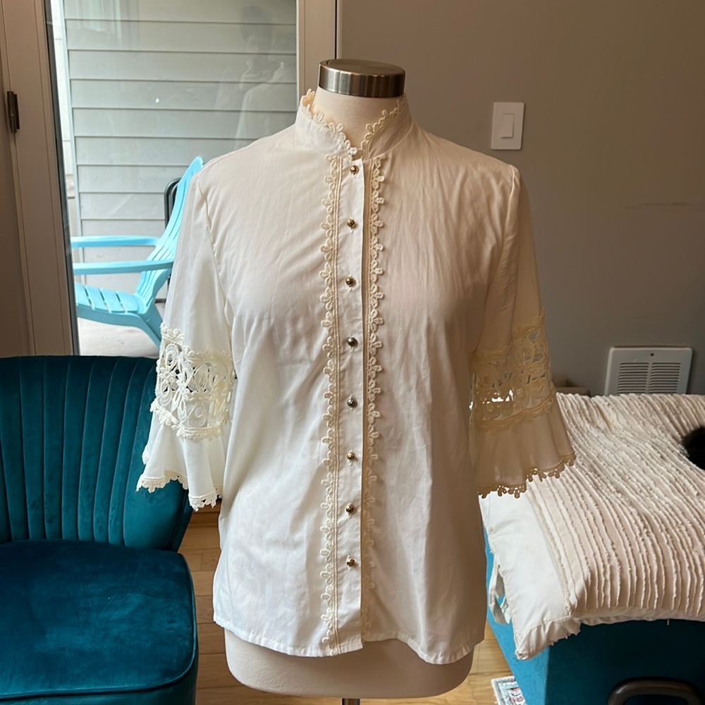 German dirndl blouse